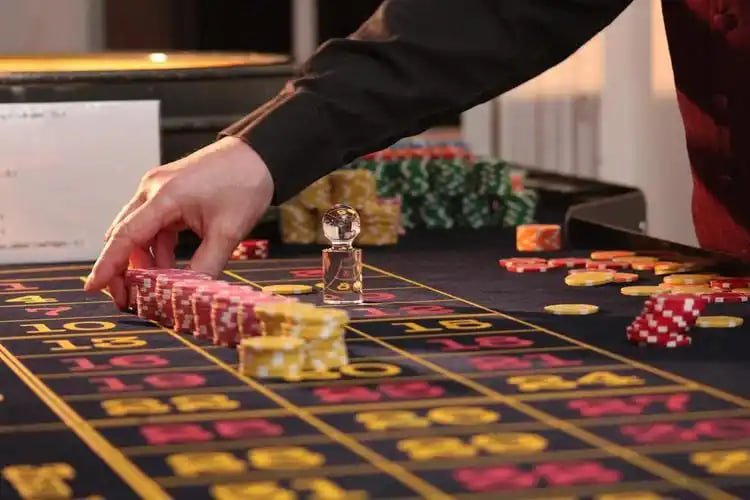 Video slot ဂိမ်း bonus round နှင့် animated symbols ပုံ